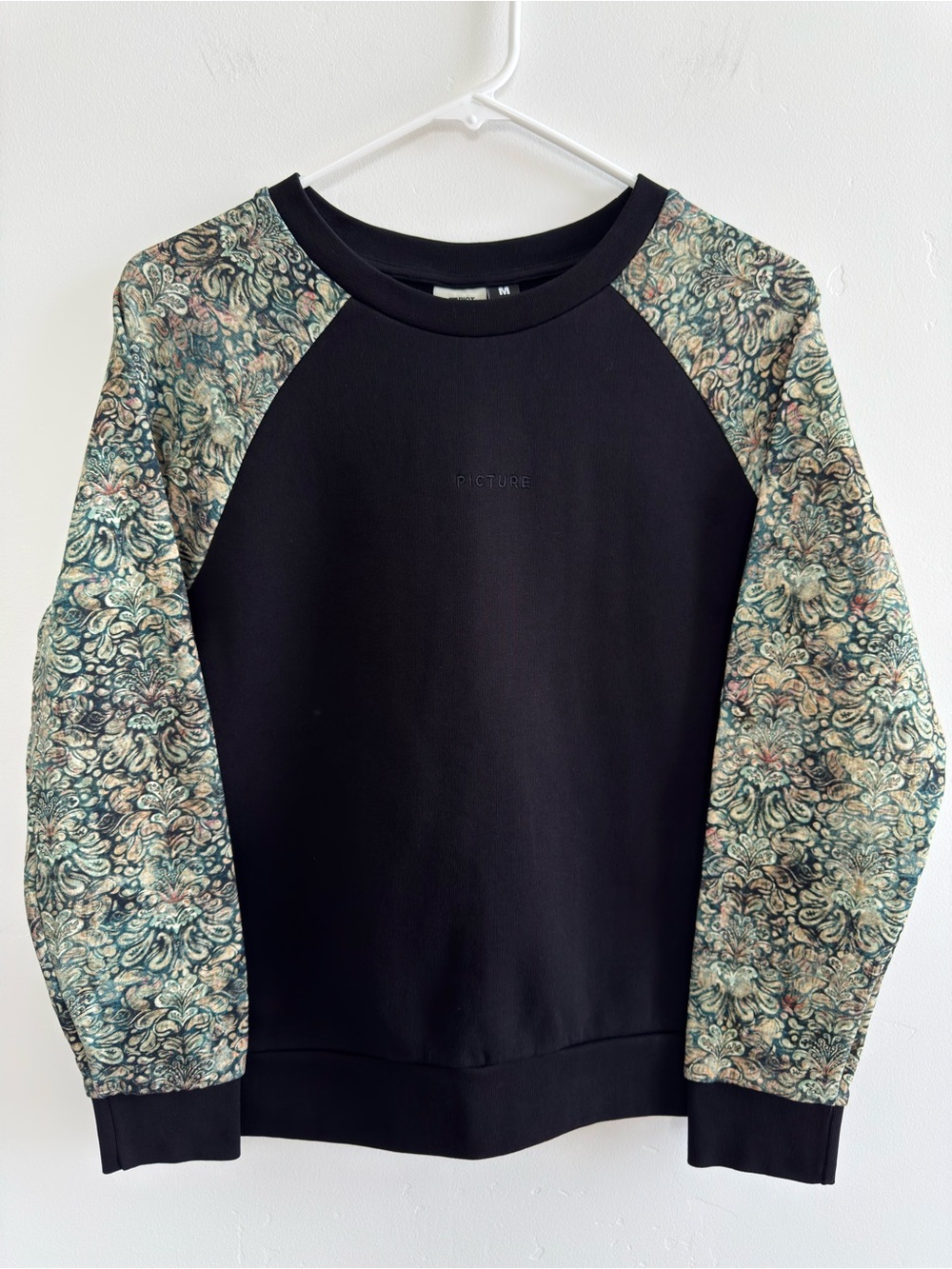 Picture Organic Black Crewneck Sweatshirt Floral Raglan Sleeves Organic Cotton M